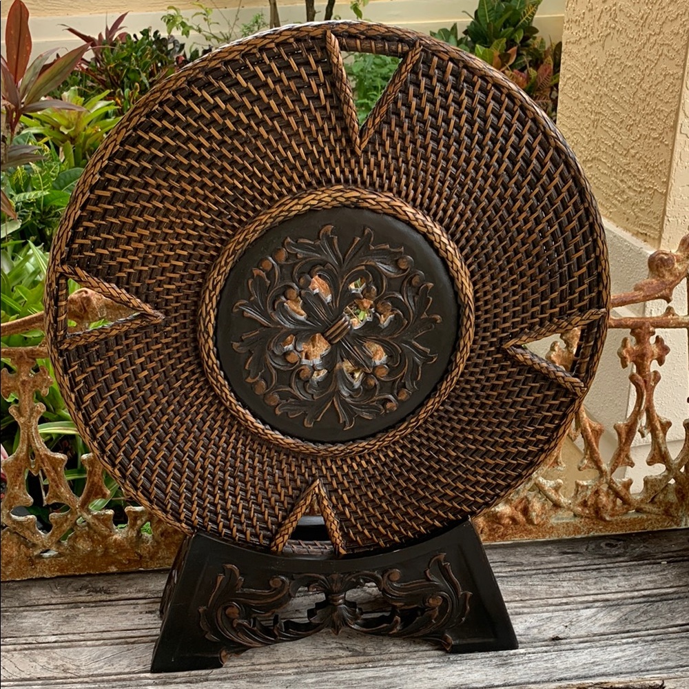 Decorative Woven Wall Plate with Stand